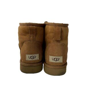 UGG Men's Classic Mini Ankle Boot Suede Chestnut US Size 8 EU 40.5